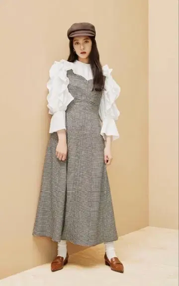 snidel / 스나이델 스티치 코르셋 라이크 점프 스커트