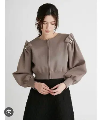 CELFORD 펄 장식 니트 블루종