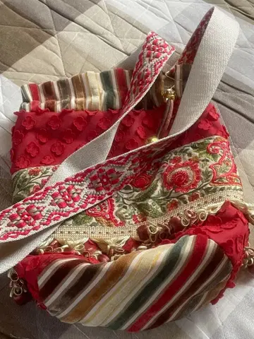 레트로 치로리안 숄더백