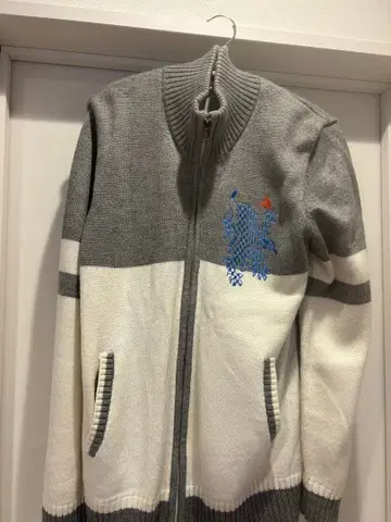 VIVA HEART 그레이 화이트 자켓