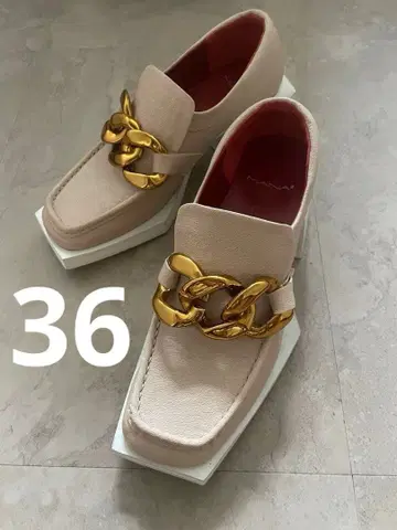 MANA 베이지 골드 체인 로퍼 36