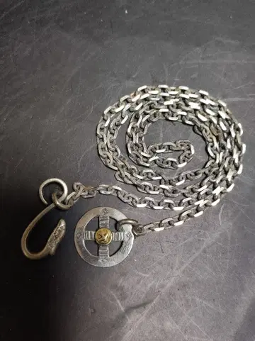 고로즈 goro's 금 장식 메디슨 휠 & 이글 후크 & 가는 뿔 체인