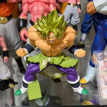 드래곤볼 BLOODOFSAIYANS SPECIAL 브로리 피규어