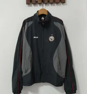 PALACE 25 SHELL JACKET