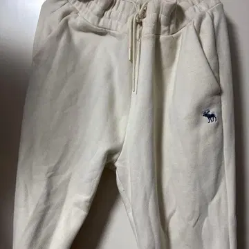 Abercrombie & Fitch 소프트 A&F 플리스 L 아이보리