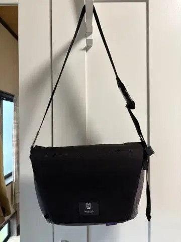 MILESTO 숄더백 블랙 그레이