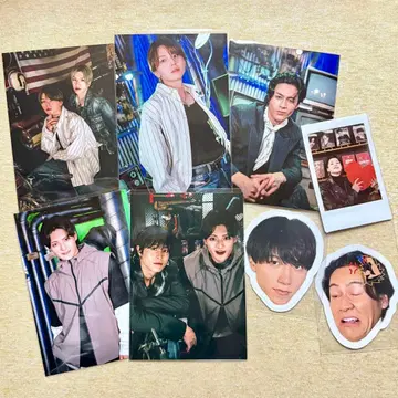 RESISTANCE VERSUS 카메다 유신 브로마이드 스티커 폴라로이드