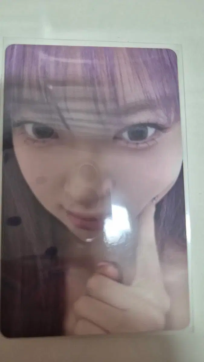 Le Sserafim Hong Eunchae e.ji Weverse pre-order benefit close-up agungppang poca