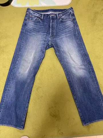 다크 블루 스트레이트 데님 팬츠