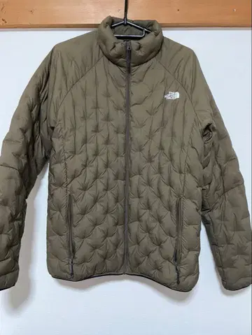 THE NORTH FACE M 사이즈 다운 자켓 올리브