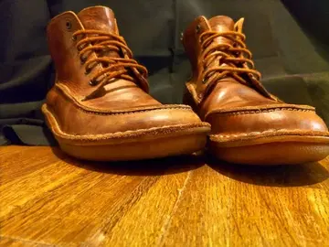 클락스 오리지널스 부츠