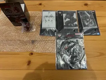 제일복권 베르세르크 반격의 맹세 E상 베헤리트 하위상 덤 포함