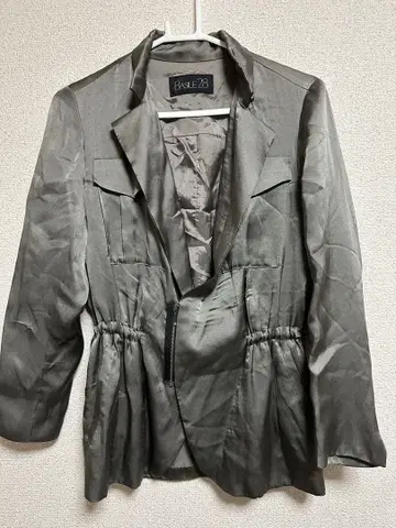 BASILE28 실크 새틴 자켓 사이즈 40 ( M~L )