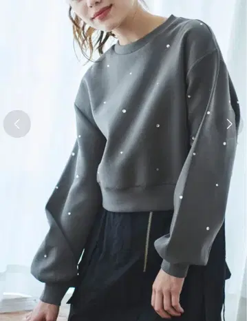 31 son de mode 비쥬 부착 종이상자 맨투맨