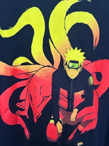 나루토 구미호 T셔츠