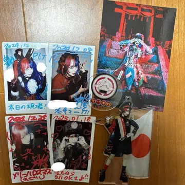 마큐로 아이사 유우리 폴라로이드 아크릴 스탠드