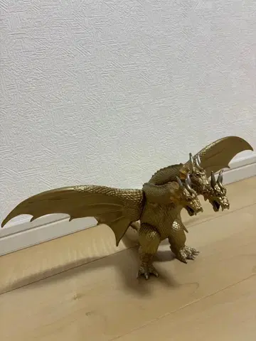 반다이 킹 기도라 소프트 비닐