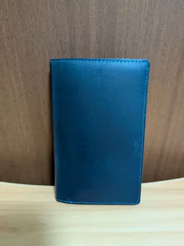 ASUMEDERU (아스메데루) 이단 접이식 지갑 소가죽 일본제