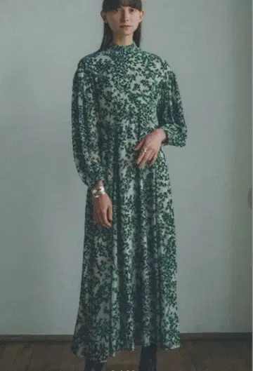 클라네 플로렛 오팔 원피스