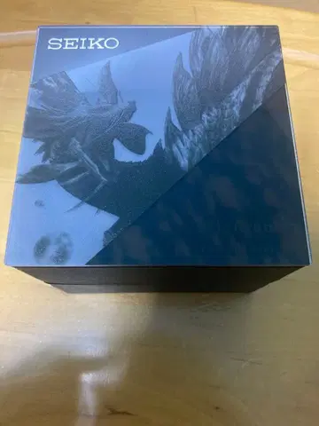[ 미사용 ] SEIKO 몬스터 헌터 20주년 기념 모델 타마미츠네
