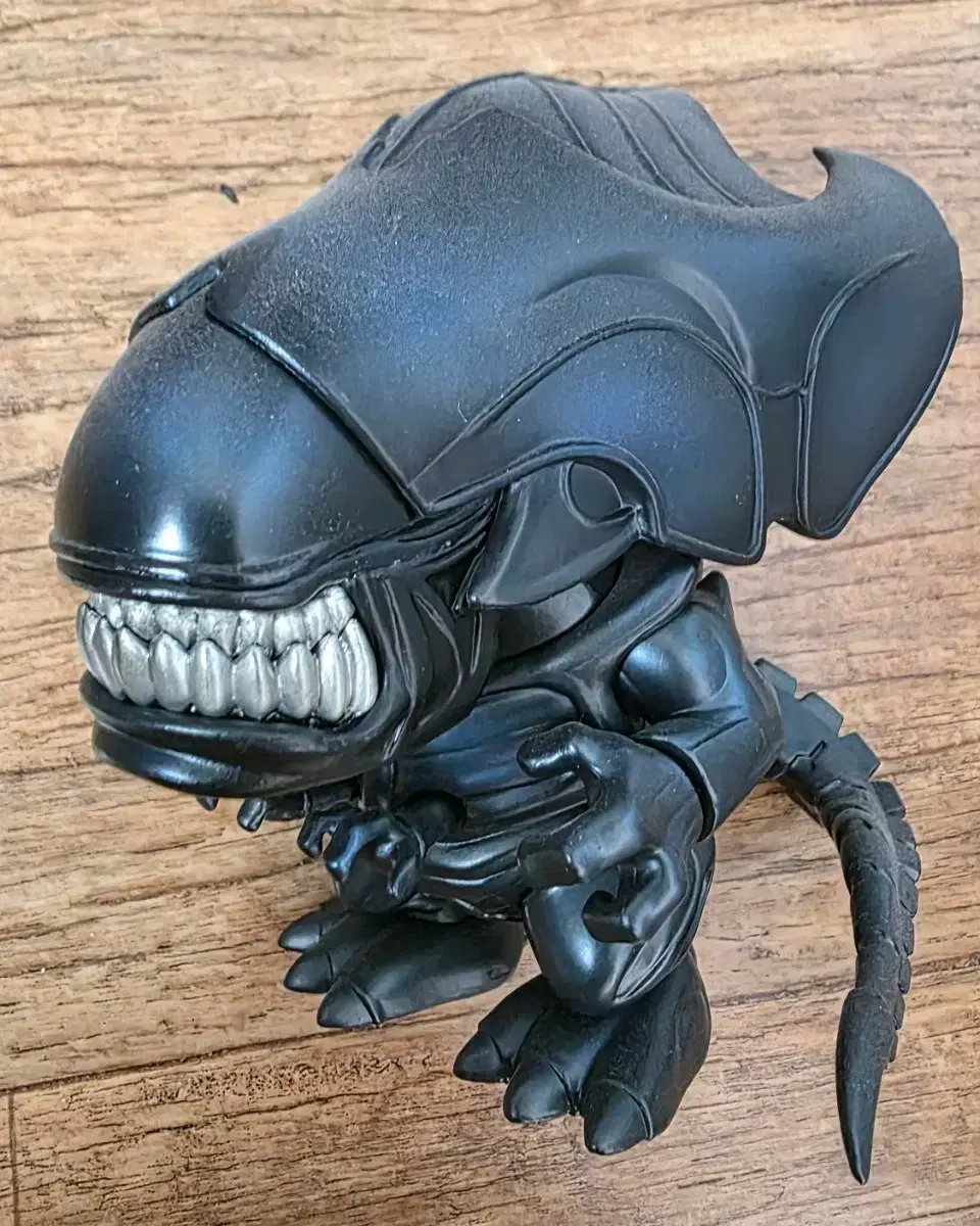 Queen Alien Hot Toy Cosbaby