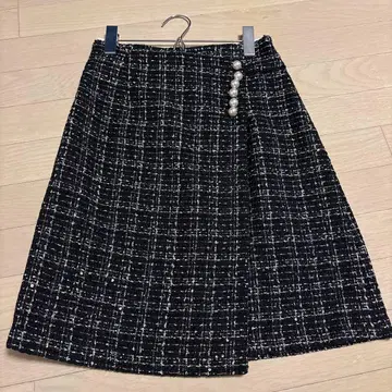 [ 새상품급 ] jusglitty 펄 장식 트위드 미니 스커트
