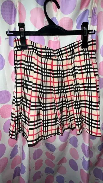 체크 무늬 플리츠 미니 스커트