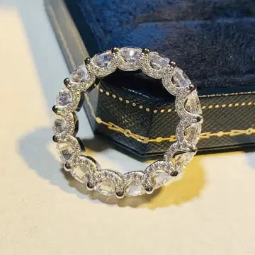 [압도적인 빛] 럭셔리 대형 모조 다이아몬드 풀 이터니티 반지