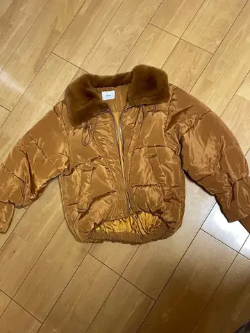 브라운 다운 자켓 퍼 포함