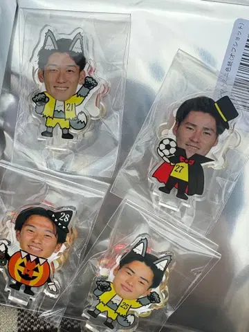 기라반츠 아크릴 스탠드