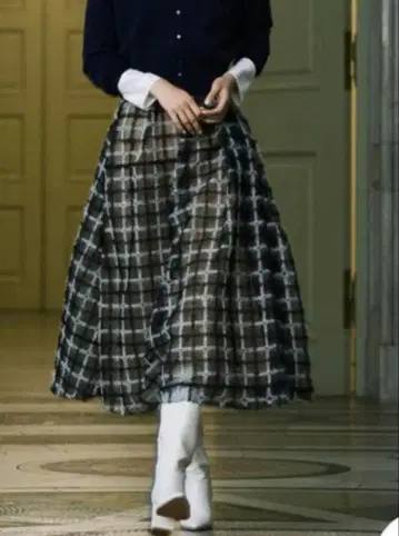 미사용 새상품 CELFORD 셀포드 전개 튤 플레어 스커트