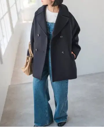 2025년 구매 미사용 새상품 TICCA/티카 피코트 스픽 앤 스팬