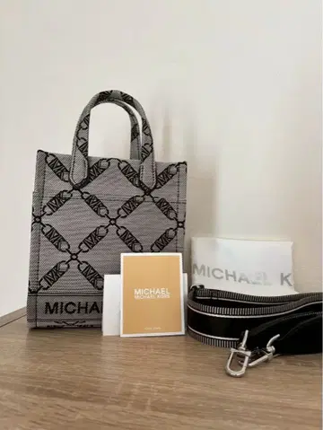 마이클코어스 MICHAEL KORS 숄더백
