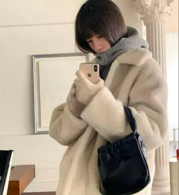 leday Perry searing mustang 보아 코트