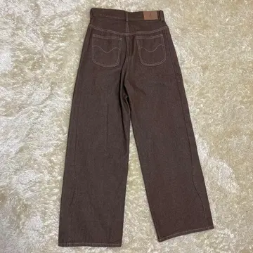 [택 포함 미사용 새상품] lawgy 브라운 데님 가죽 패치