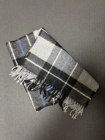 폴 스튜어트 체크 무늬 머플러