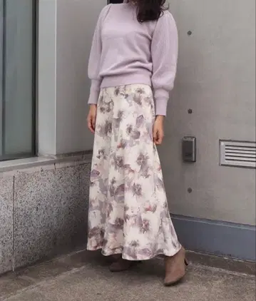 [ 새상품급 ] STRAWBERRY FIELDS 꽃무늬 플레어 스커트