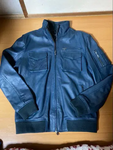 류 가죽 밀리터리 자켓