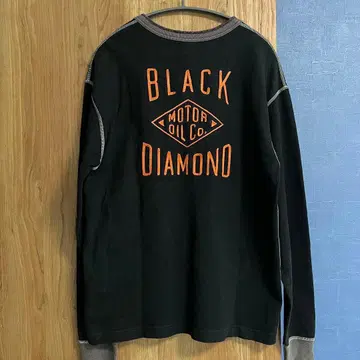 PHERROW'S 페로우즈 헨리넥 긴팔 T셔츠 체인 스티치