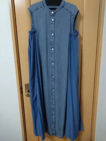 시니컬 사이드 절개 셔츠 원피스 이시카와 라보