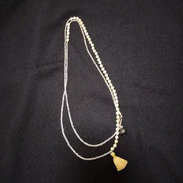 태슬 장식 리버스트 롱 목걸이
