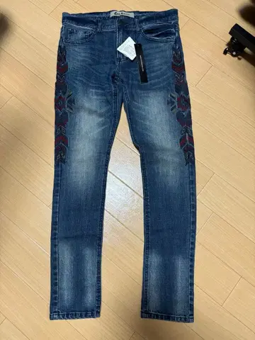 y2k 택 포함 새상품 cook jeans 스키니진 네이티브 자수