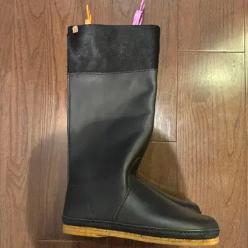 블랙 가죽 롱 부츠