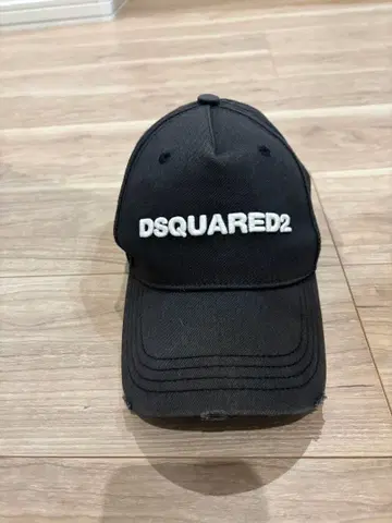 DSQUARED2 블랙 야구 모자