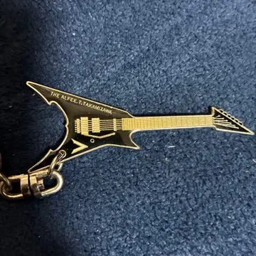 타카미자와 씨 기타형 키링