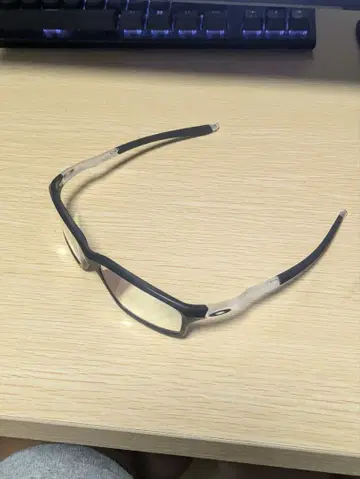 Oakley 스포츠 안경 양쪽 +4.00 블랙/클리어