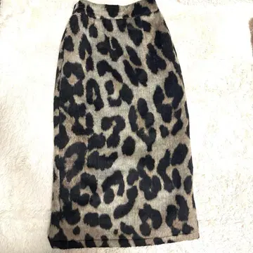 coca 레오파드 무늬 타이트 스커트