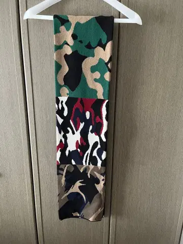 고샤 루브친스키 카모플라쥬 머플러 고샤 루브친스키