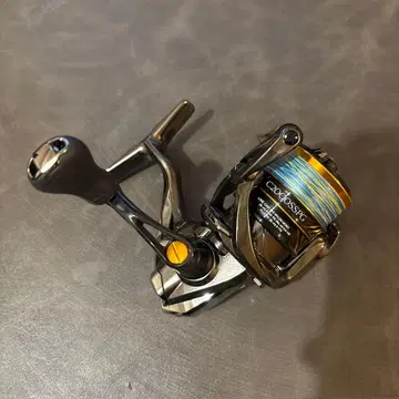 시마노 17 소아레 CI4+ C2000SSPG