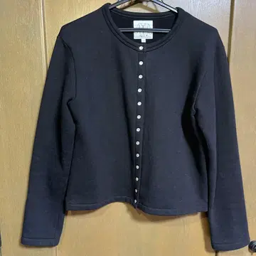 agris b. 블랙 가디건 T1